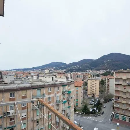 Rebecca House アパート *