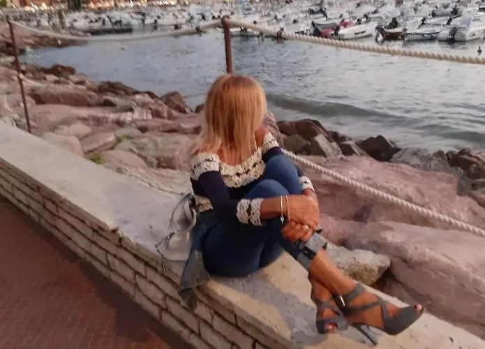 Rebecca House * La Spezia